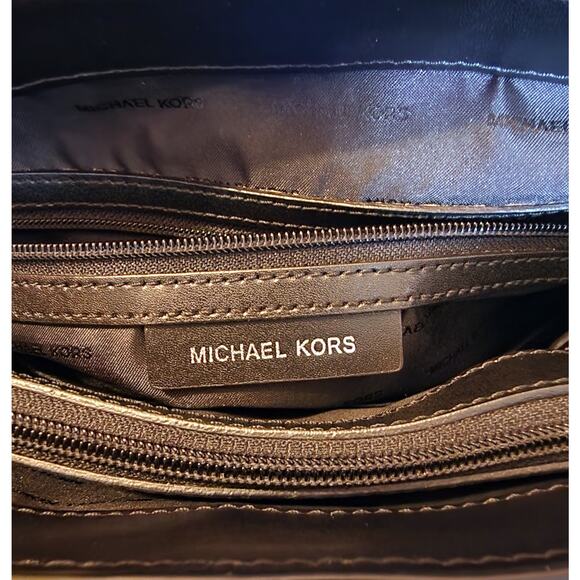 Michael Kors Black Signature Voyager East West Tote - Picture 6 of 10